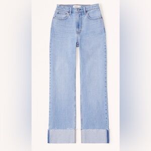 Abercrombie - Curve Love Cuffed  90’s Relaxed Jean High Rise - Size 31 / US 12